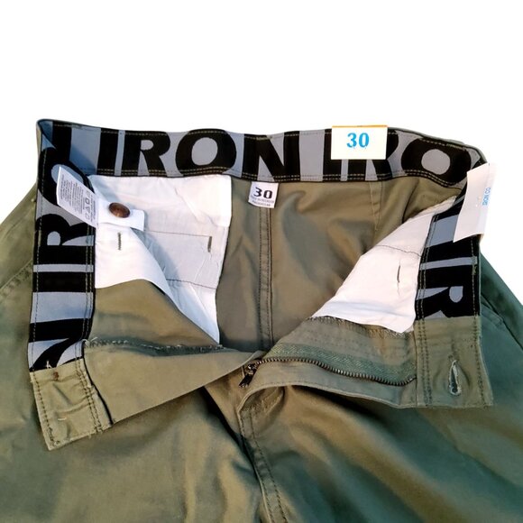 Iron Stretch Fabric Mens Two back pockets Shorts Size 30 Green Cotton & Spandex - Picture 4 of 7